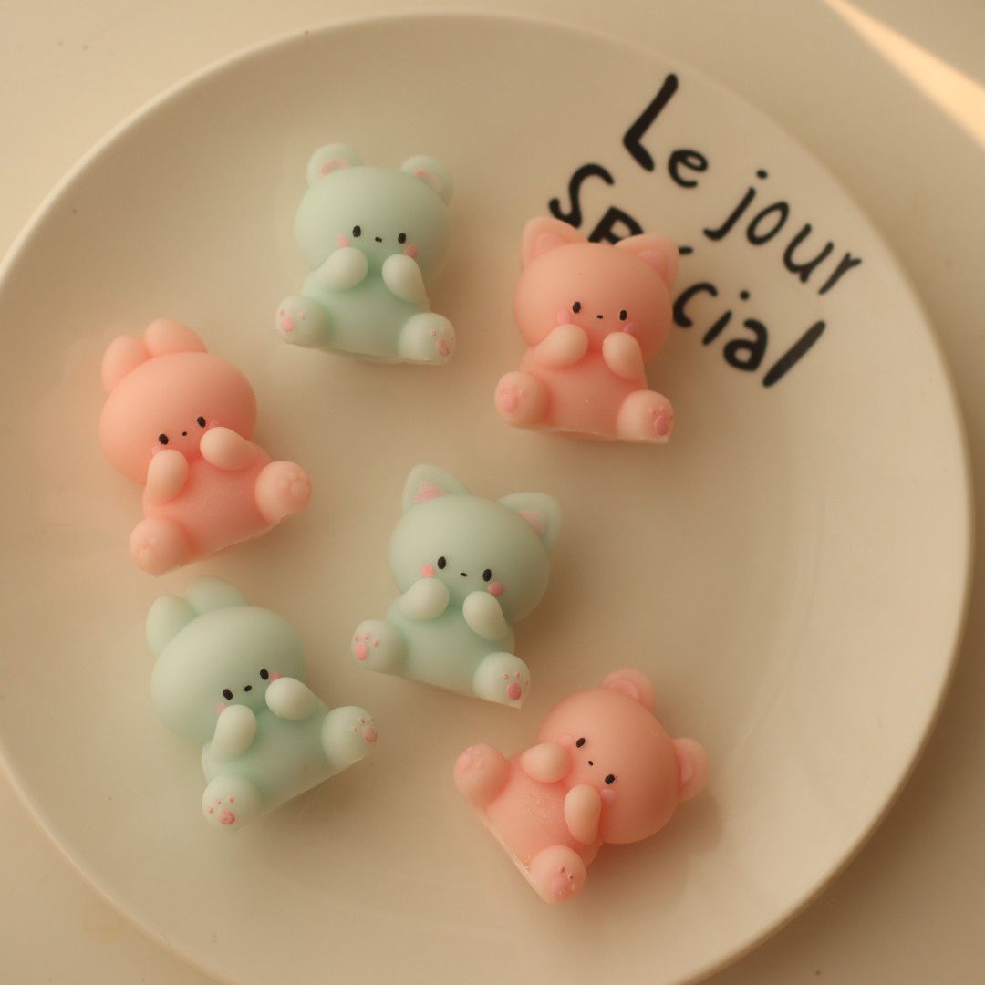 عيد الفصح لطيف الأرنب الدب سيل - مراجعة Bunny Cake Mold وسعره